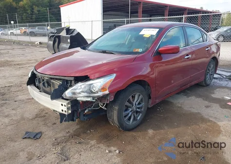 2015 Nissan Altima 2.5 S из США, поврежденный, VIN 1N4AL3AP9FC576529